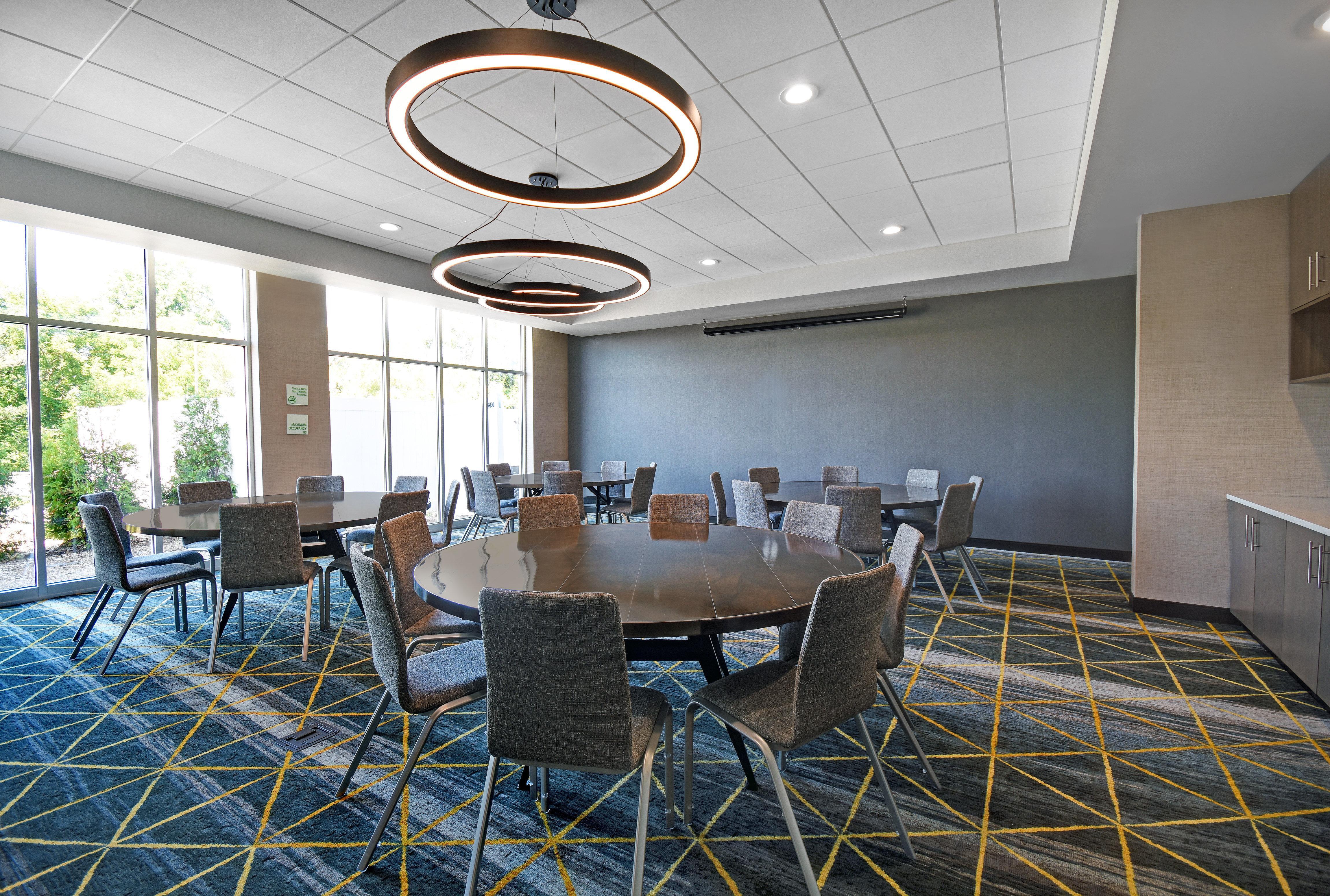 Holiday Inn Grand Rapids North - Walker By Ihg Extérieur photo